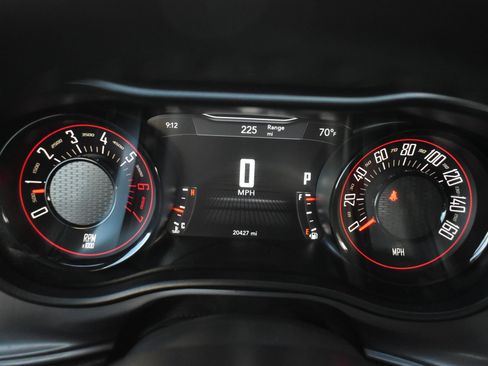 Used 2023 Dodge Challenger R/T w/ Plus Package image 30