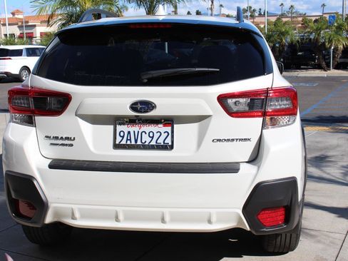 Used 2022 Subaru Crosstrek 2.0i Premium w/ Popular Package #4 image 8