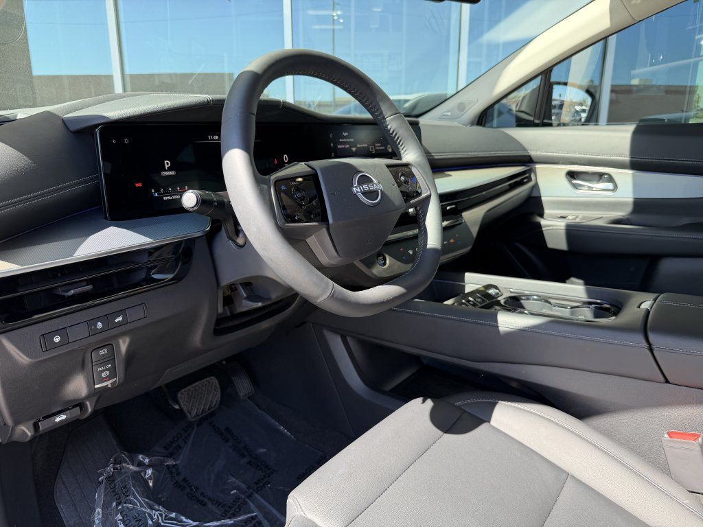 Used 2025 Nissan Murano SL AWD/4WD image 31