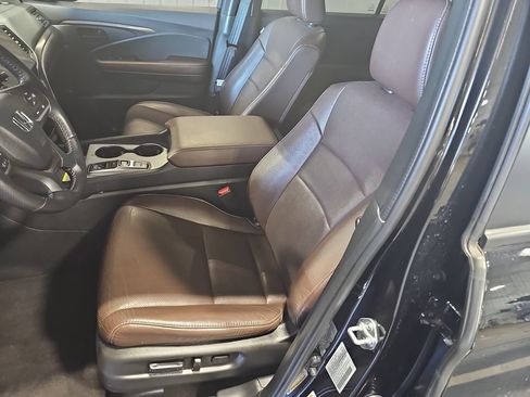 Used 2024 Honda Passport EX-L image 15