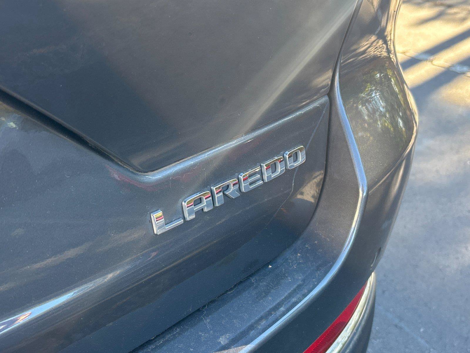 Used 2023 Jeep Grand Cherokee Laredo RWD image 10