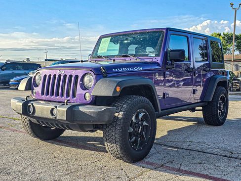 Used 2018 Jeep Wrangler Unlimited Rubicon w/ Connectivity Group AWD/4WD image 3
