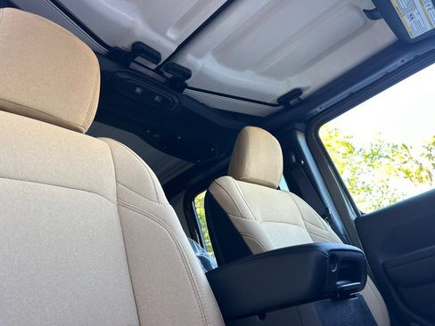 New 2026 Jeep Gladiator Sport image 15