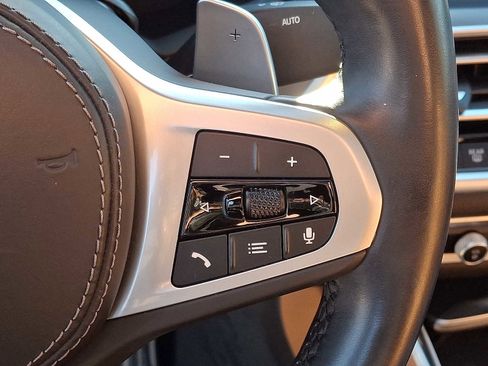 Used 2023 BMW X6 xDrive40i w/ M Sport Package image 23