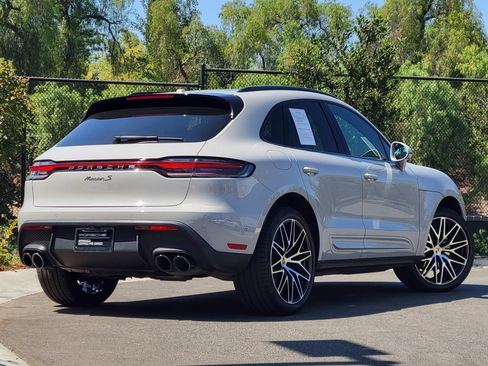 Certified 2023 Porsche Macan S AWD/4WD image 7