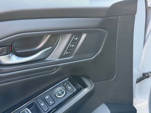 Used 2025 Honda Accord Touring image 14