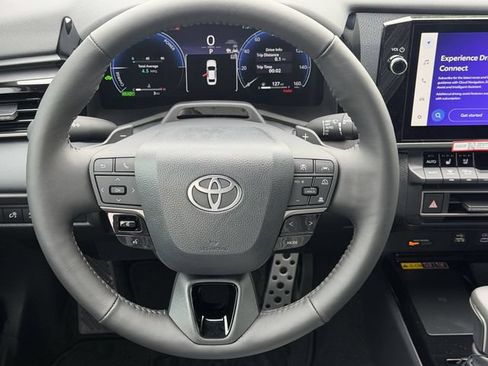 Used 2026 Toyota Camry XSE w/ Premium Plus Package FWD image 10
