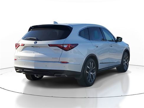 Used 2023 Acura MDX SH-AWD w/ Technology Package image 4