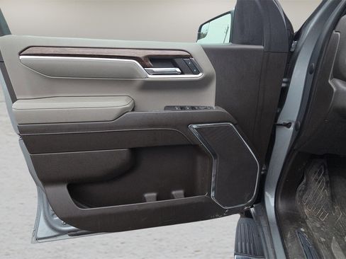 Used 2023 GMC Sierra 1500 SLE image 27