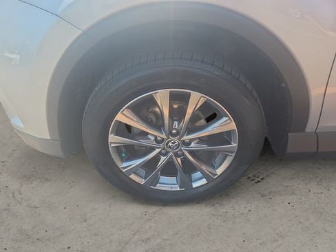 Used 2018 Toyota RAV4 Limited w/ All Weather Liner Package AWD/4WD image 9
