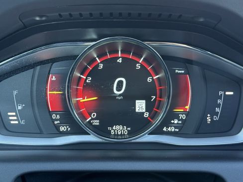 Used 2015 Volvo XC60 T6 Platinum image 15