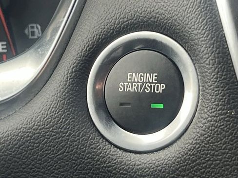 Used 2024 Chevrolet Traverse Premier w/ Redline Edition image 13