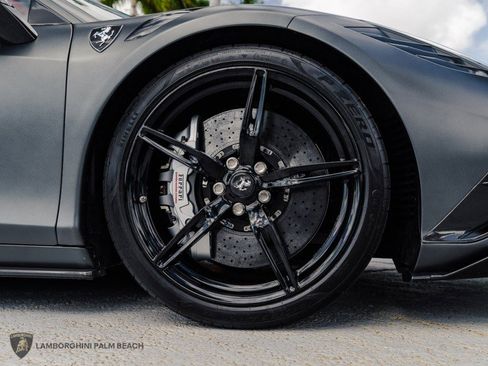 Used 2015 Ferrari 458 Speciale Coupe image 36