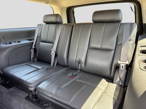 Used 2012 Chevrolet Suburban LT w/ All-Star Edition AWD/4WD image 25