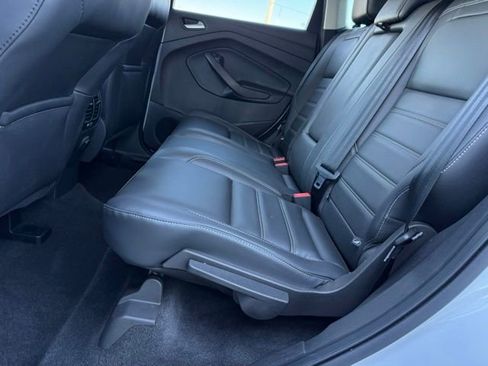 Certified 2019 Ford Escape SEL AWD/4WD image 10