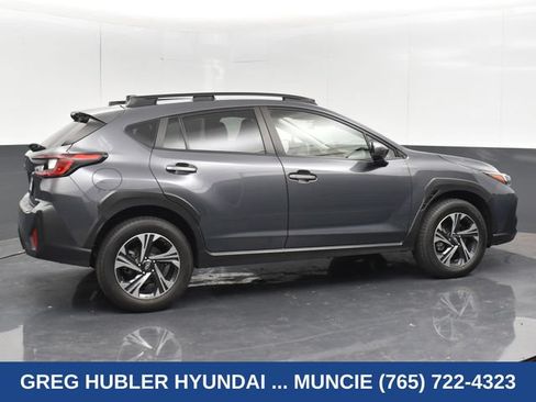 Used 2024 Subaru Crosstrek 2.0i Premium AWD/4WD image 24