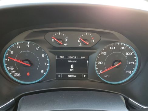 Used 2021 Chevrolet Equinox LS image 24