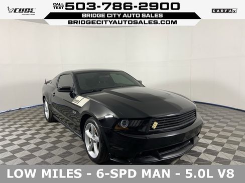 Used 2012 Ford Mustang GT image 1