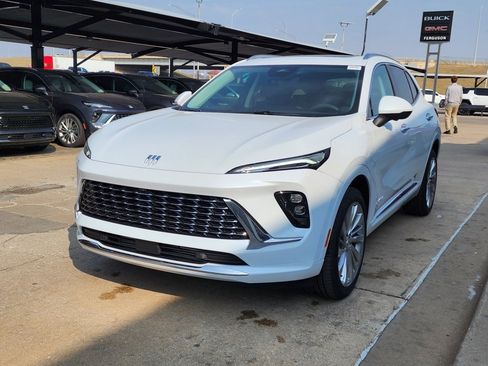 New 2026 Buick Envision Avenir image 8