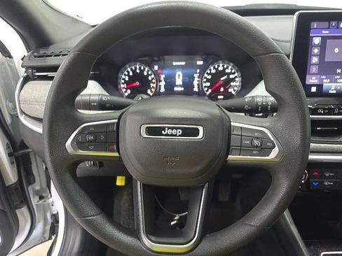 Used 2023 Jeep Compass Sport AWD/4WD image 6