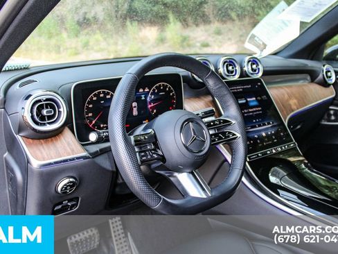 Used 2025 Mercedes-Benz GLC 300 4MATIC w/ AMG Line image 22