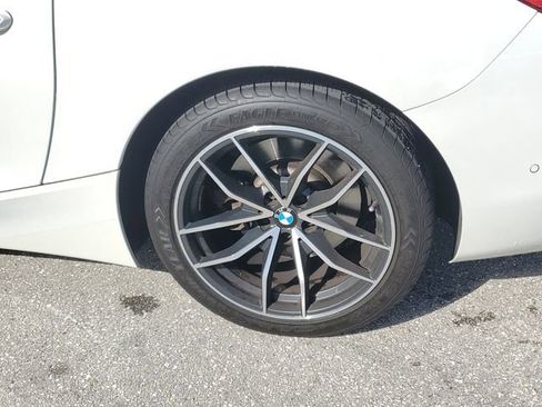 Used 2022 BMW Z4 sDrive30i w/ Premium Package image 5