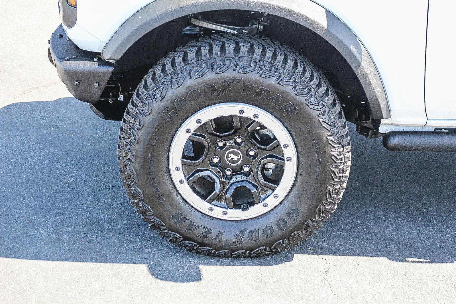 Certified 2023 Ford Bronco Badlands w/ Sasquatch Package AWD/4WD image 13