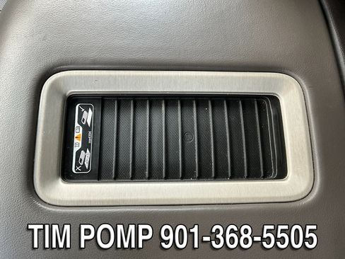 Used 2020 GMC Yukon Denali w/ Open Road Package RWD image 32