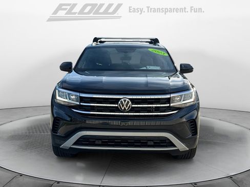 Used 2023 Volkswagen Atlas Cross Sport SE w/ Panoramic Sunroof Package AWD/4WD image 3