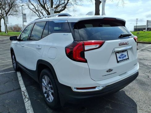 Certified 2024 GMC Terrain SLT AWD/4WD image 5