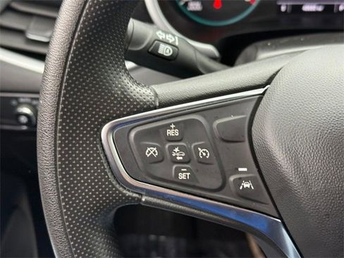 Used 2024 Chevrolet Malibu LT image 19