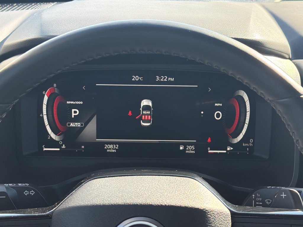 Used 2025 Nissan Rogue SL AWD/4WD image 20