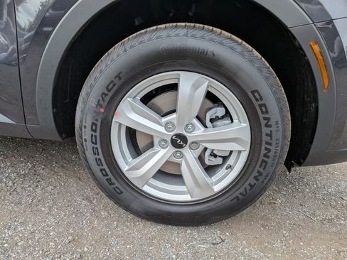 New 2026 Kia Sorento LX FWD image 11