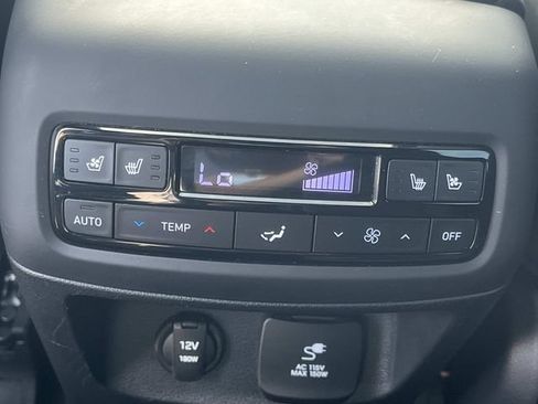 Certified 2025 Hyundai Palisade Calligraphy AWD/4WD image 17
