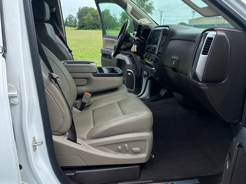 Used 2019 Chevrolet Silverado 2500 LTZ w/ Duramax Plus Package AWD/4WD image 12