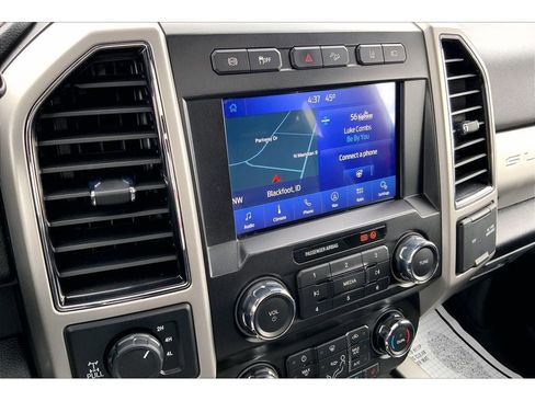 Used 2021 Ford F350 Lariat w/ Lariat Ultimate Package AWD/4WD image 7