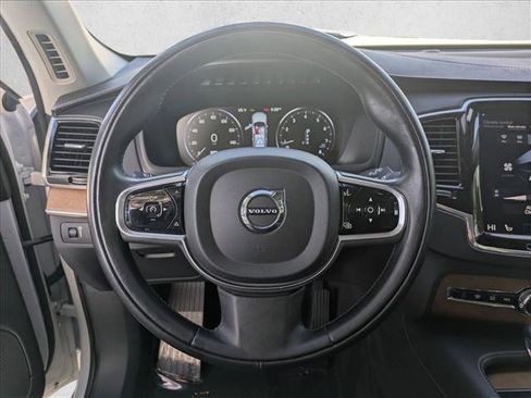 Used 2017 Volvo XC90 T6 Inscription w/ Vision Package image 13