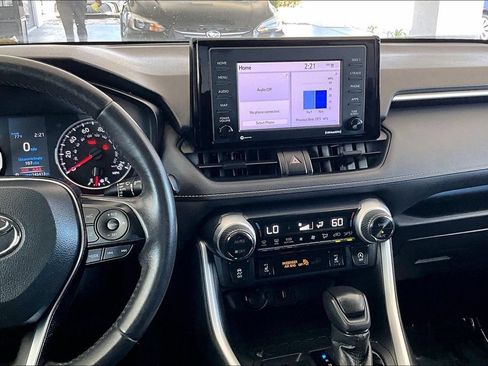 Used 2021 Toyota RAV4 XLE w/ XLE Grade Weather Package FWD image 9