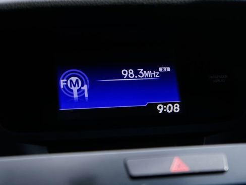 Used 2013 Acura ILX w/ Premium Package image 27