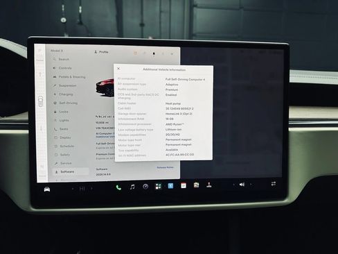 Used 2023 Tesla Model X AWD/4WD image 35