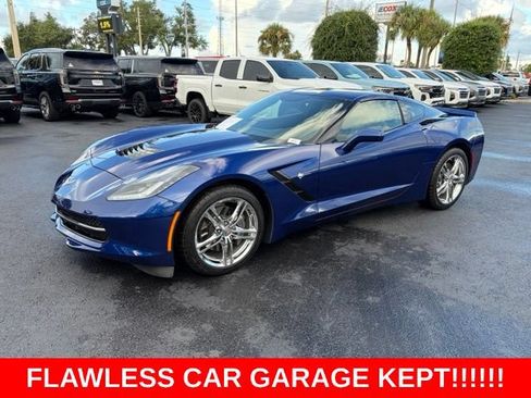 Used 2017 Chevrolet Corvette Stingray Coupe w/ 1LT RWD image 3
