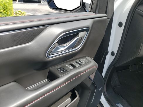 Used 2023 Chevrolet Tahoe RST RWD image 18