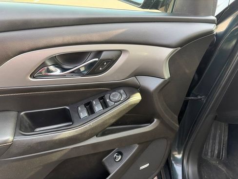 Used 2018 Chevrolet Traverse LT AWD/4WD image 24
