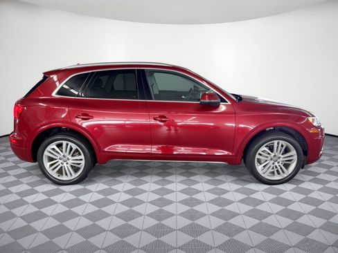 Used 2018 Audi Q5 2.0T Premium Plus w/ Premium Plus Package AWD/4WD image 8