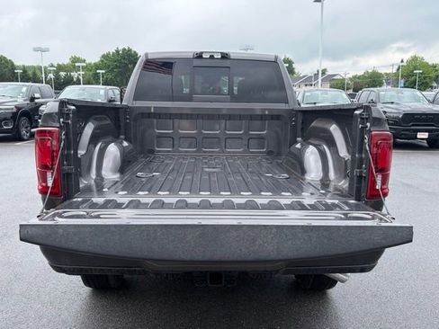 New 2026 RAM 2500 Big Horn AWD/4WD image 7