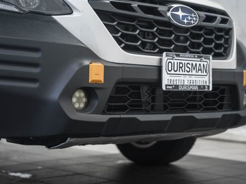 Used 2022 Subaru Outback Wilderness w/ Wilderness Package image 17