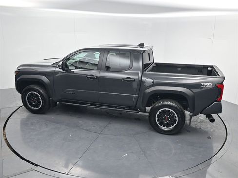 Used 2025 Toyota Tacoma TRD Off-Road w/ TRD Off Road Upgrade Package image 51
