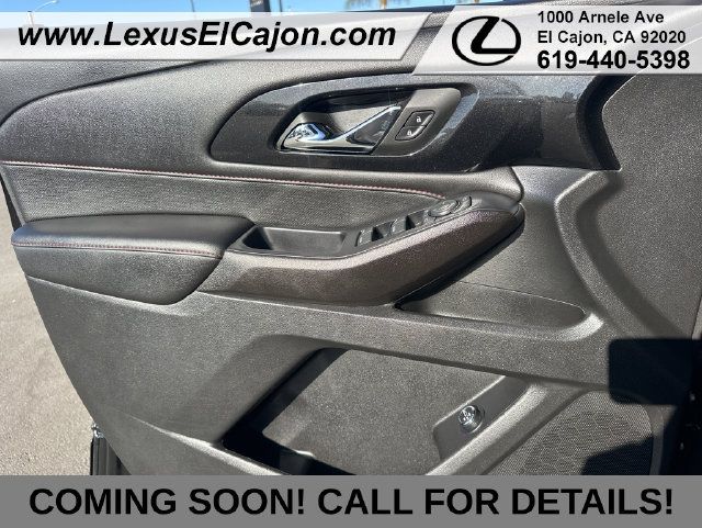 Used 2022 Chevrolet Traverse RS w/ LPO, Cargo Package FWD image 38