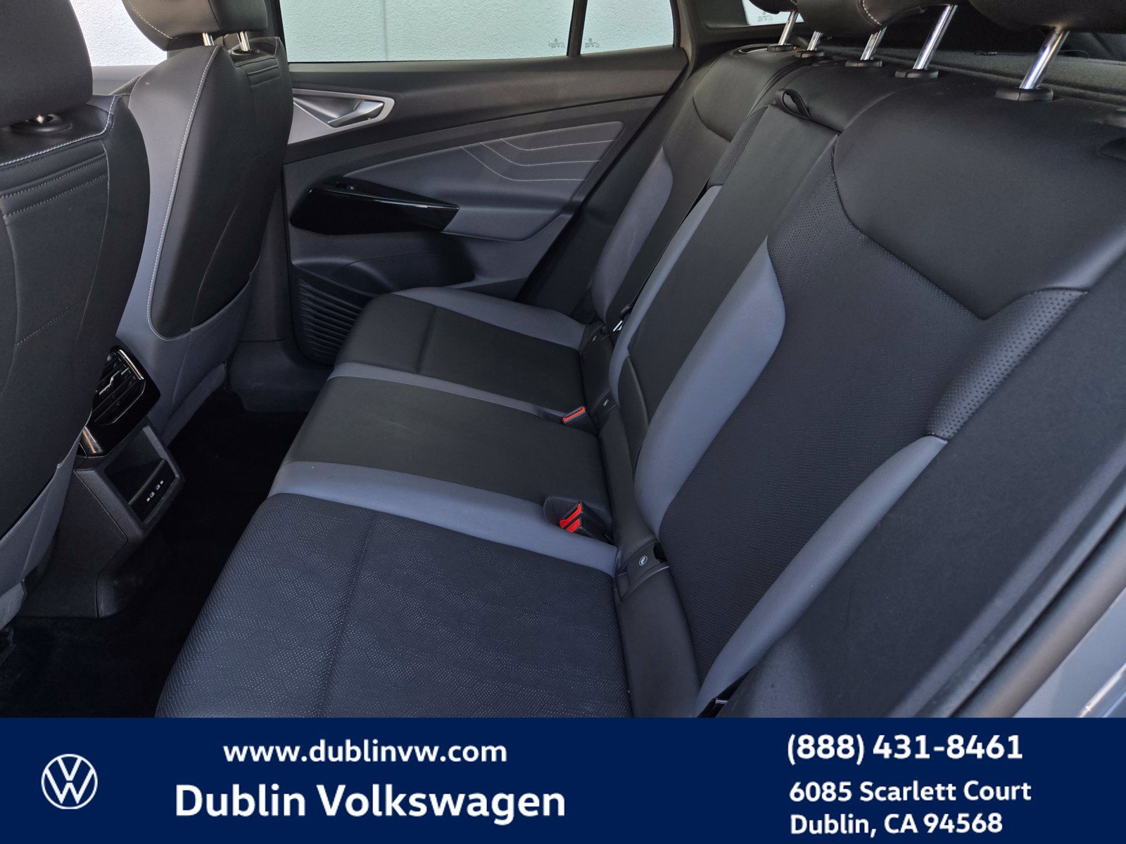 Used 2023 Volkswagen ID.4 Pro S RWD image 12