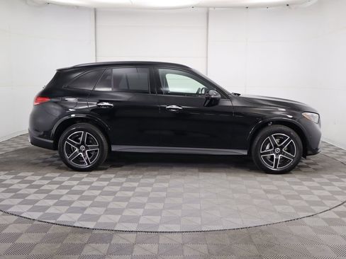 Certified 2025 Mercedes-Benz GLC 300 image 4